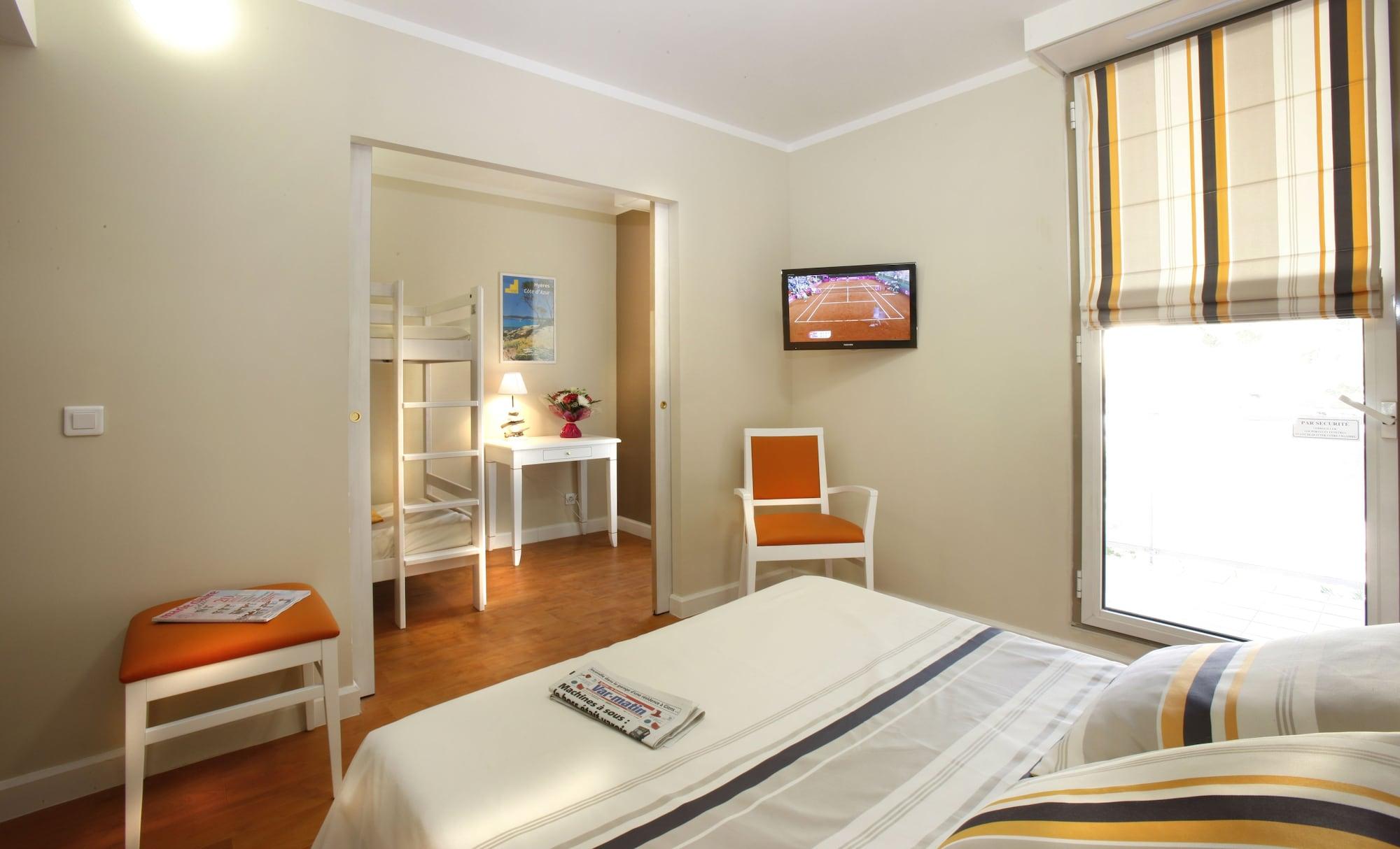 Hotel Club La Font Des Horts Hyeres Exterior photo