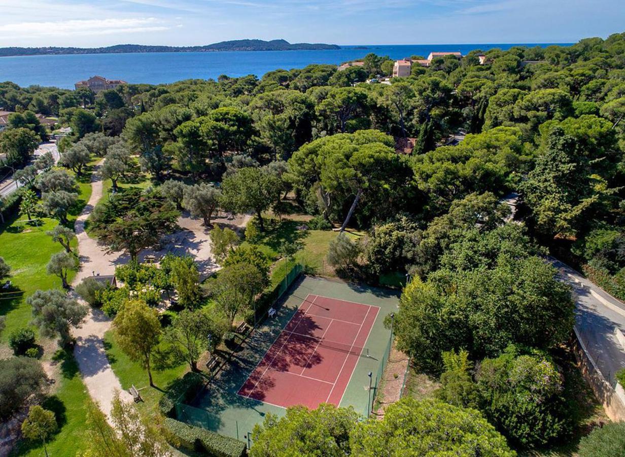 Hotel Club La Font Des Horts Hyeres Exterior photo