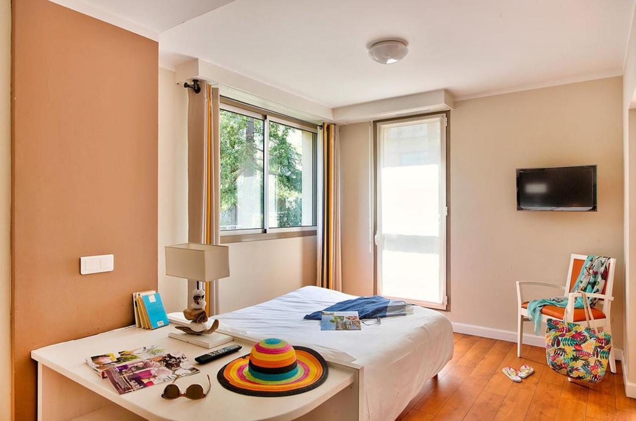 Hotel Club La Font Des Horts Hyeres Exterior photo