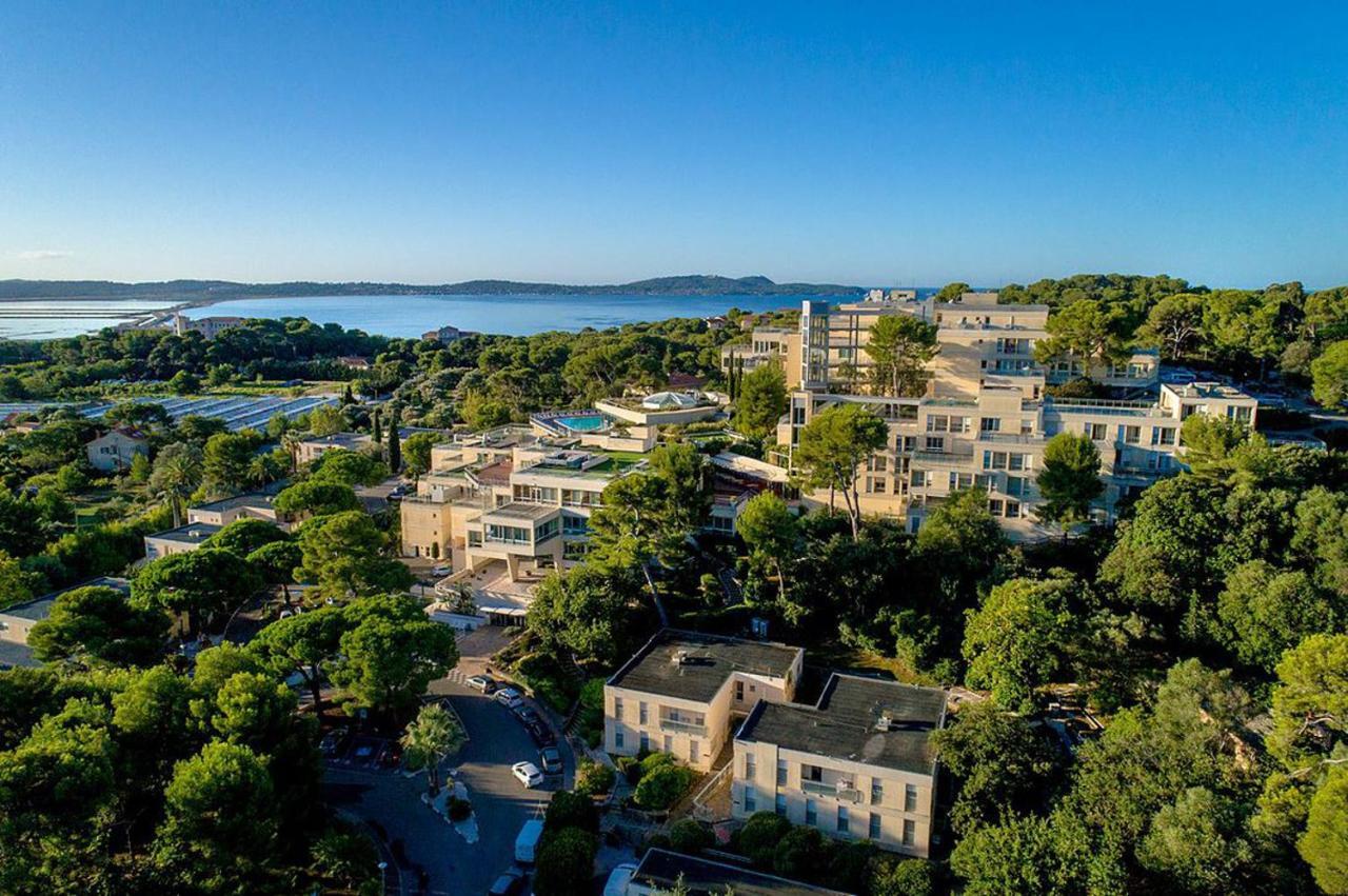 Hotel Club La Font Des Horts Hyeres Exterior photo